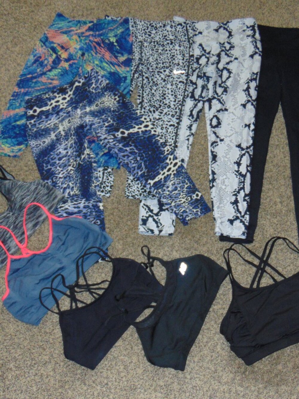 10 Piece Lot Activewear Workout Apparel Sports Bra Leggings NIKE FABLETICS Small
